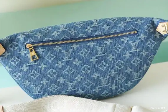 LOUIS VUITTON Rise High 0502